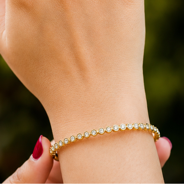 Iris Bezel Bangle