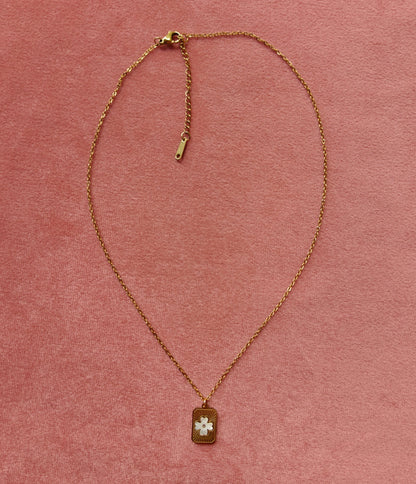 Clover Tablet Necklace