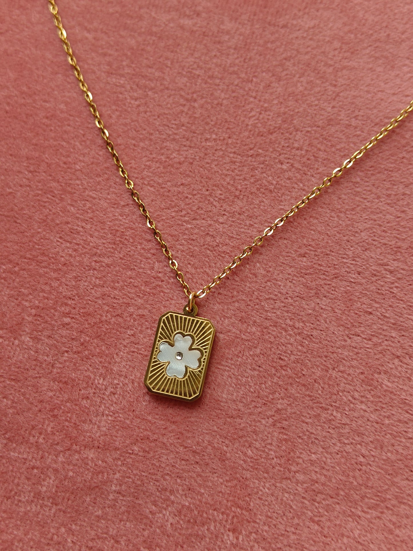 Clover Tablet Necklace
