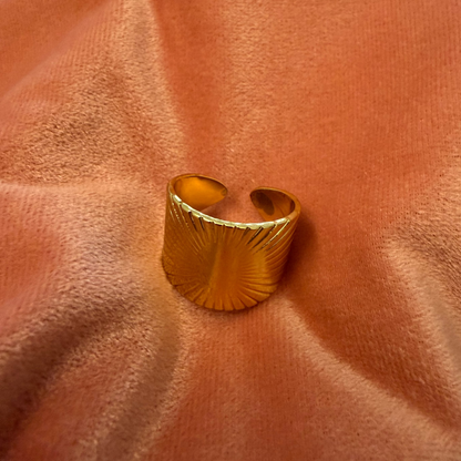 Golden Ray Wide Band