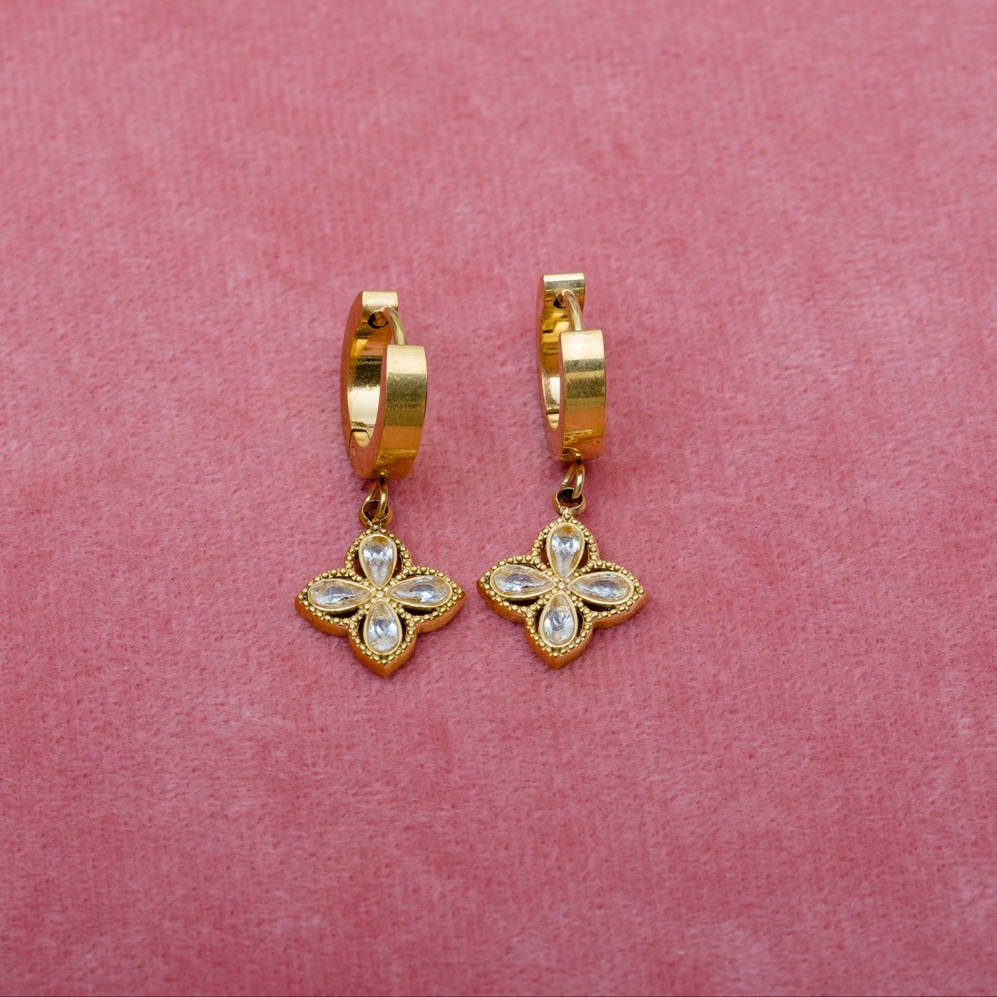 Gilded Clover Drops