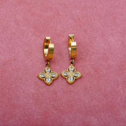 Gilded Clover Drops