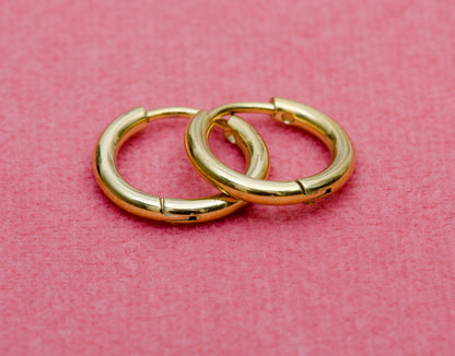 Essential Gold Huggies