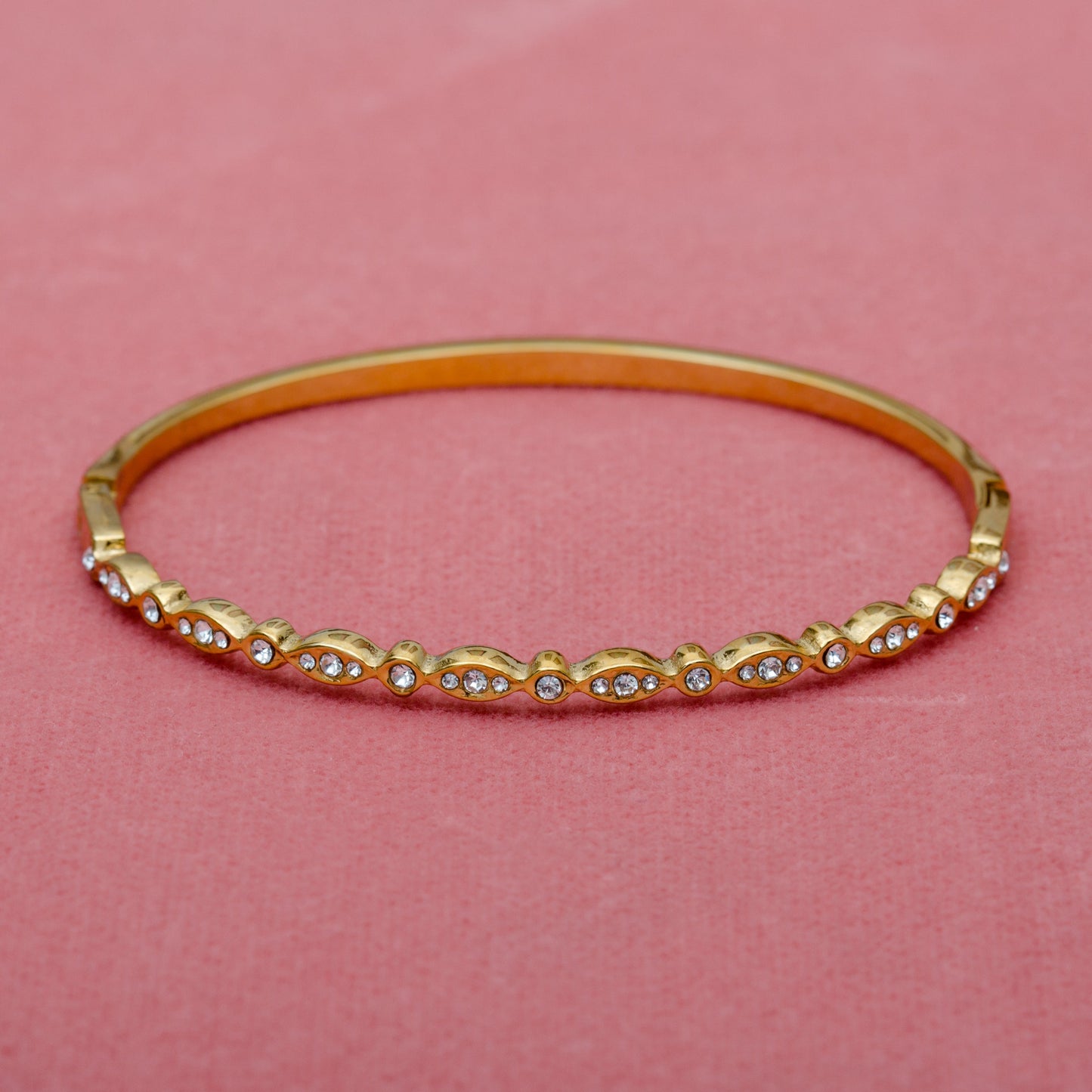 Camellia Wave Bangle