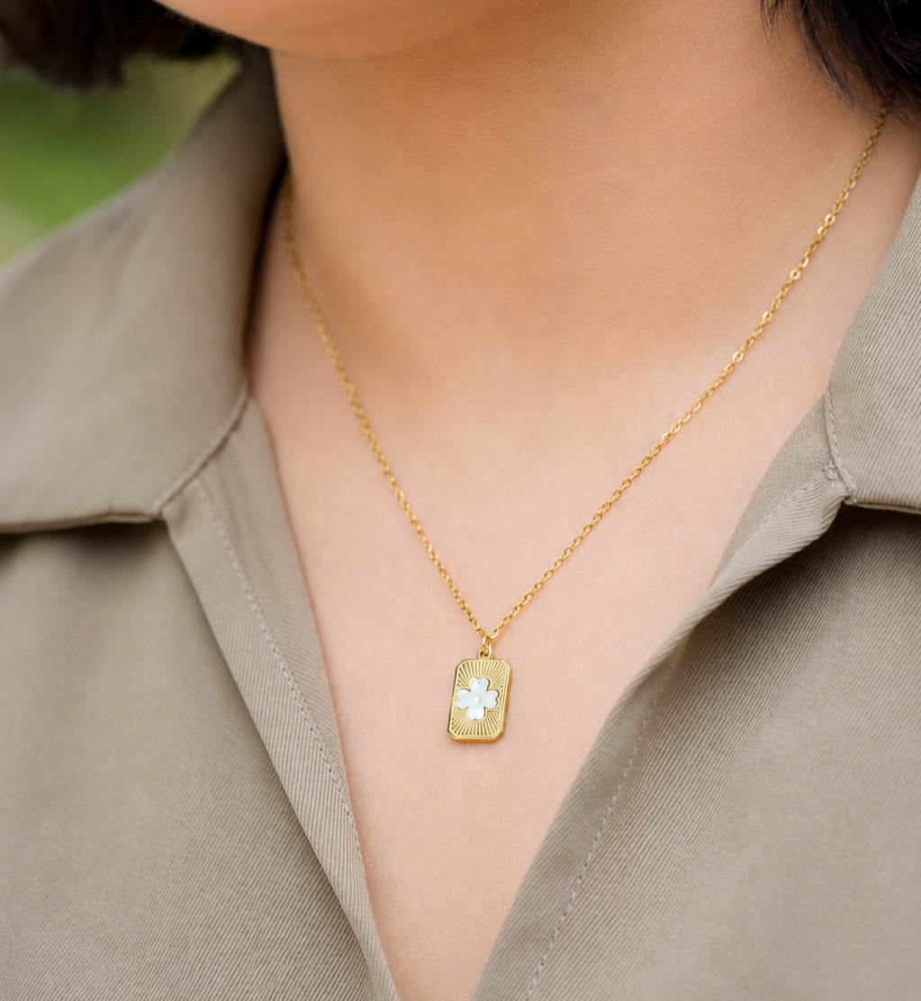 Clover Tablet Necklace